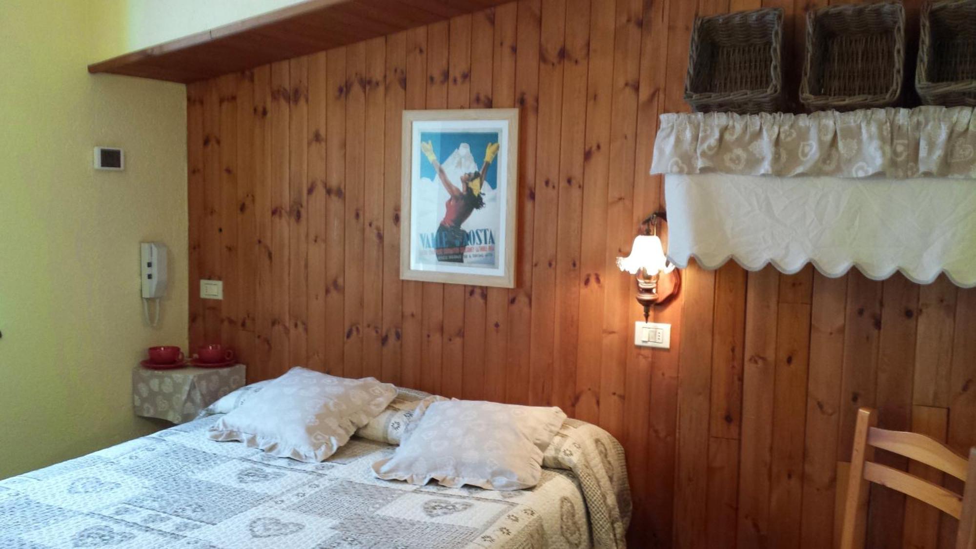 Hotel Locanda Belvedere Курмайор Екстериор снимка