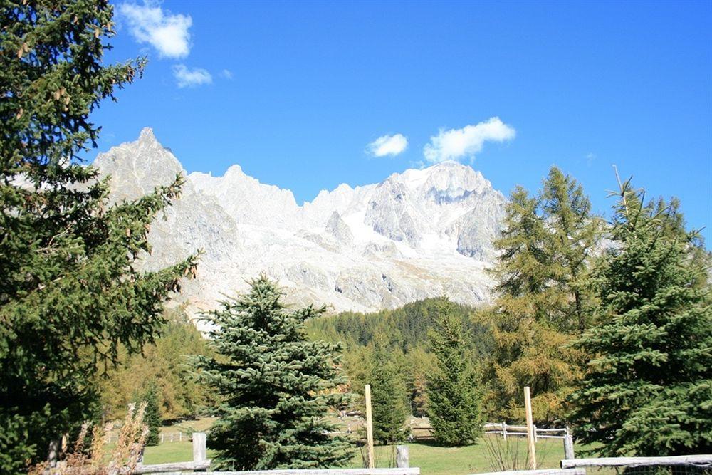 Hotel Locanda Belvedere Курмайор Екстериор снимка
