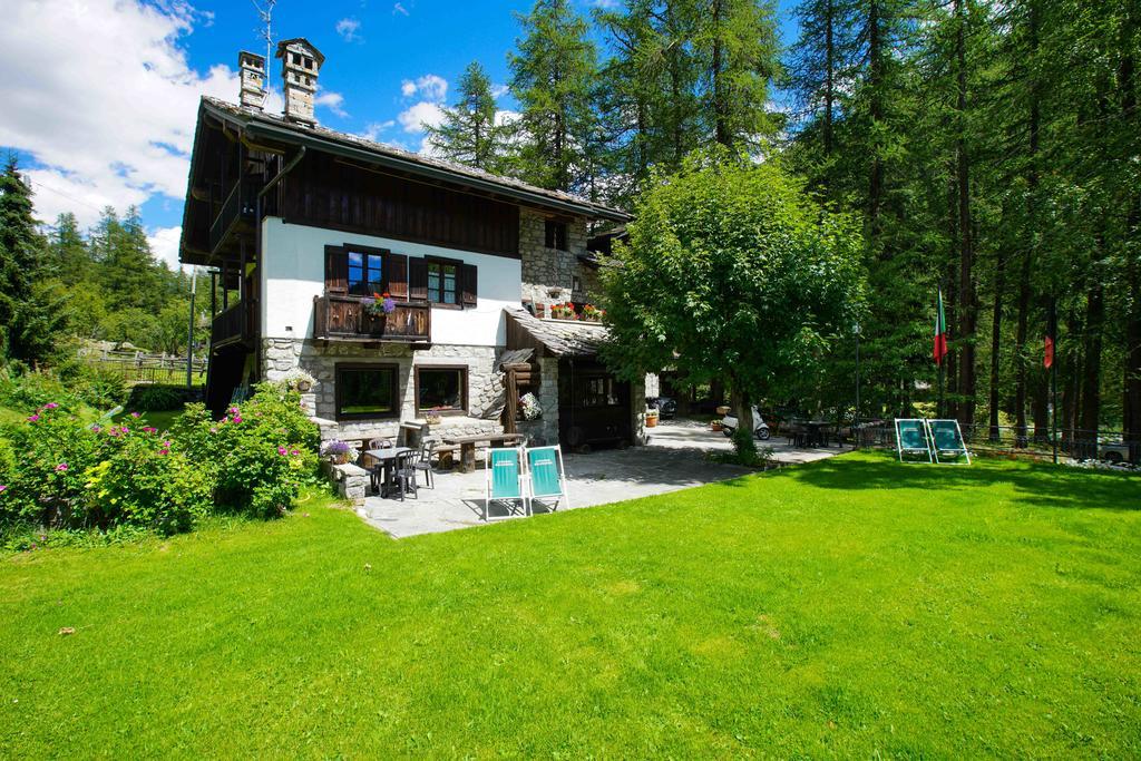 Hotel Locanda Belvedere Курмайор Екстериор снимка