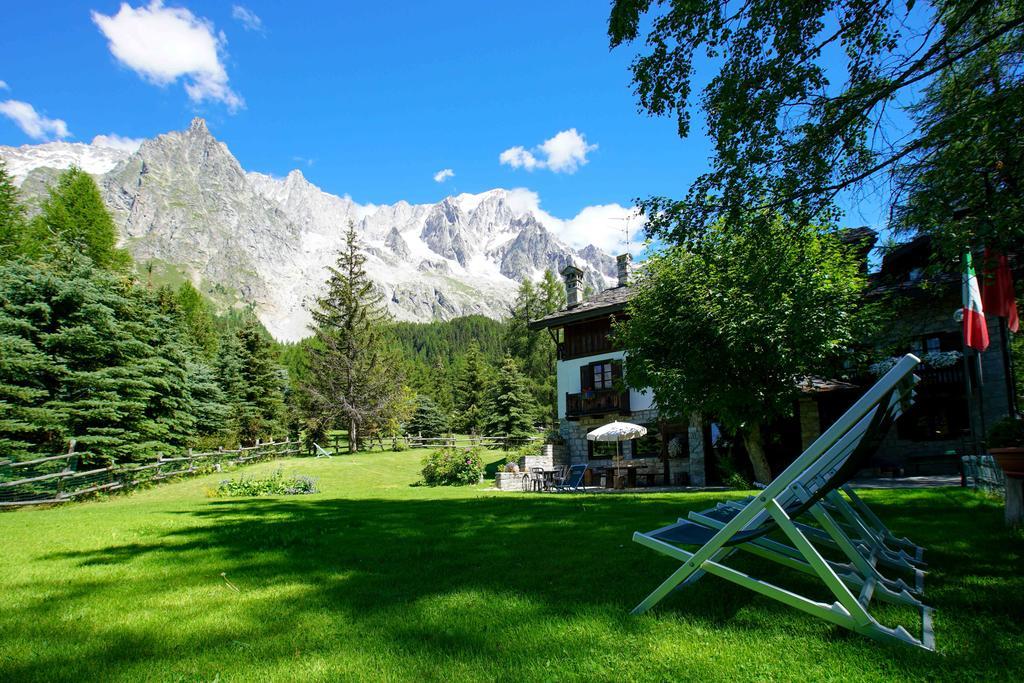 Hotel Locanda Belvedere Курмайор Екстериор снимка
